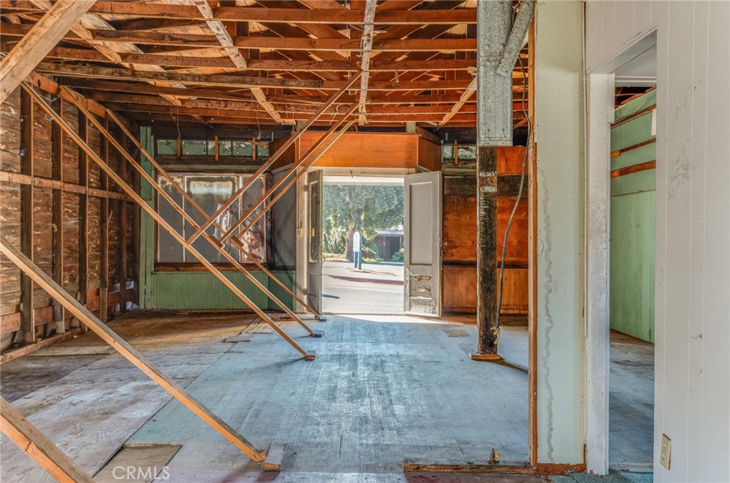 781 Harbor Street Property Photo 12