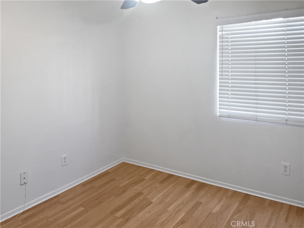 15605 Lasselle Street 6 Property Photo 13