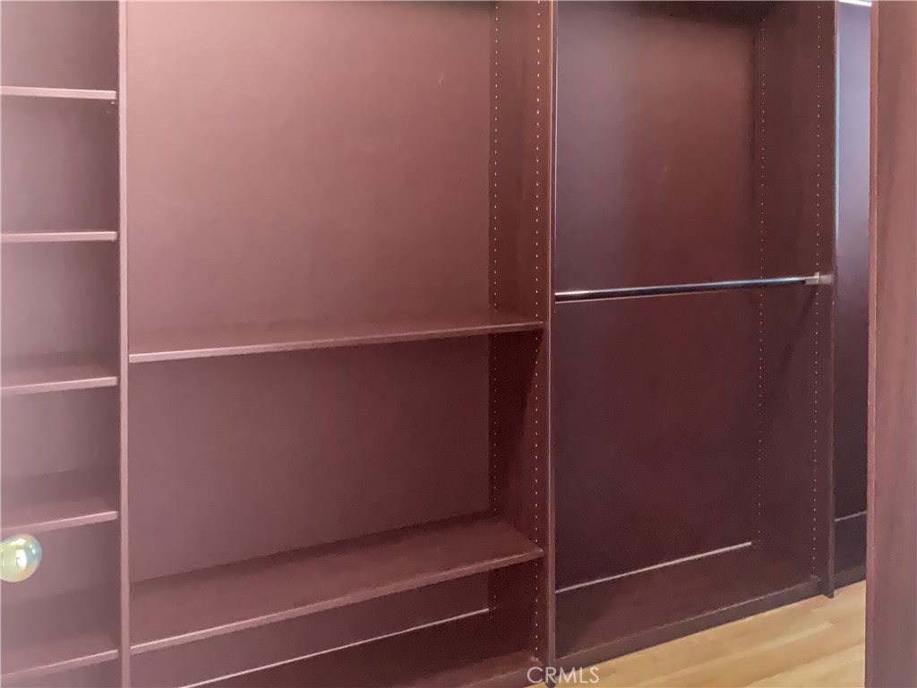 15605 Lasselle Street 6 Property Photo 20