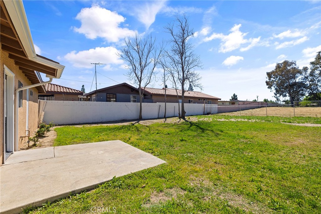 8938 Date Street Property Photo 21