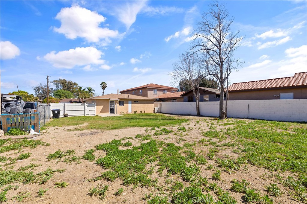 8938 Date Street Property Photo 24