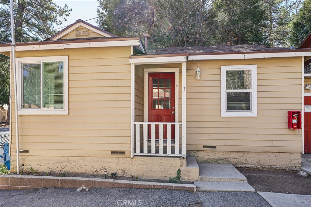 Crestline Real Estate Listings Main Image
