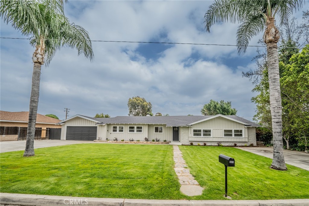 6323 Lilac Avenue Property Photo 1