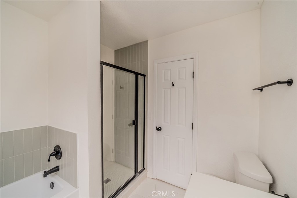 6323 Lilac Avenue Property Photo 18