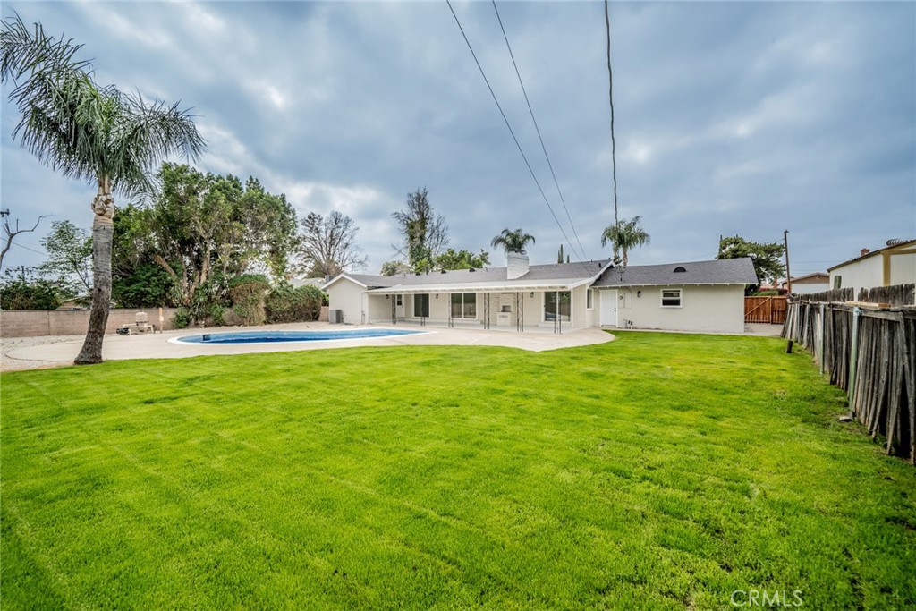6323 Lilac Avenue Property Photo 23