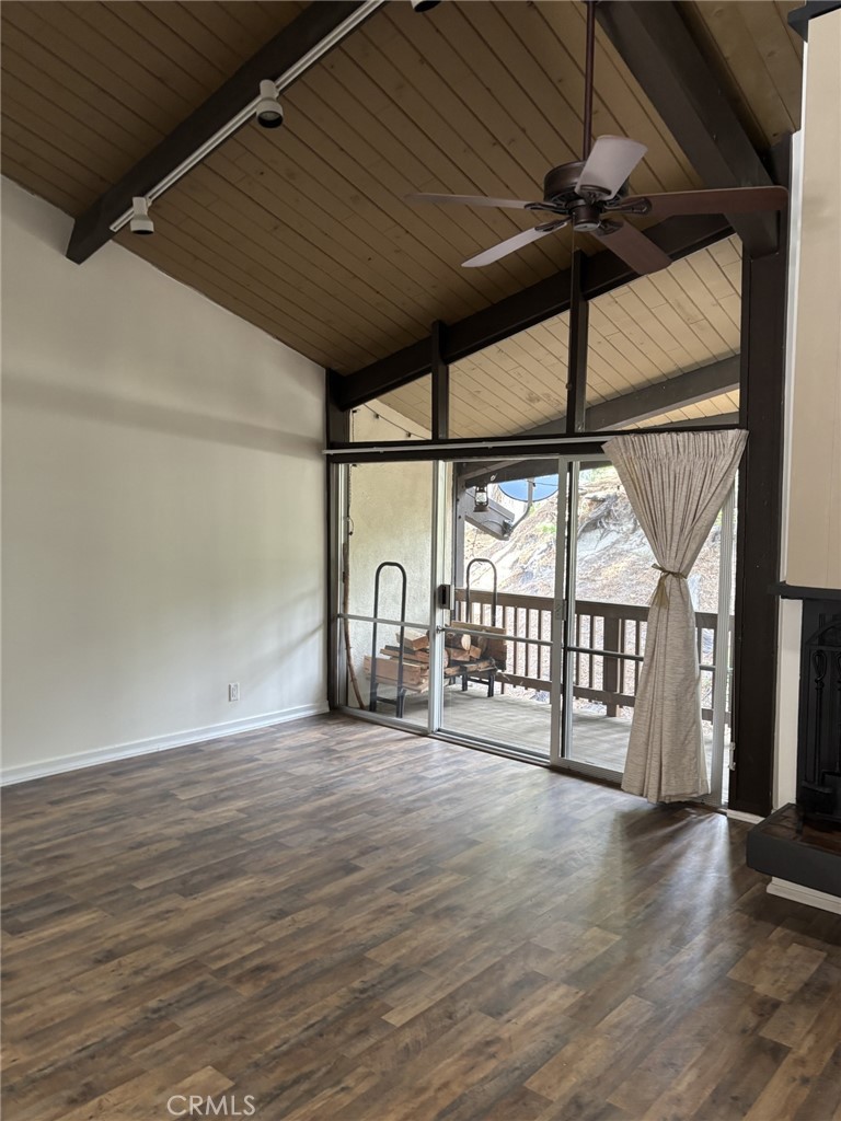 872 #6 Sierra Vista Drive Property Photo 4