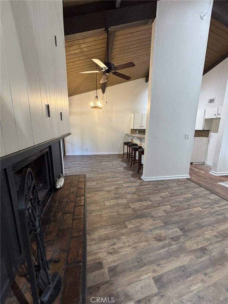 872 #6 Sierra Vista Drive Property Photo 6