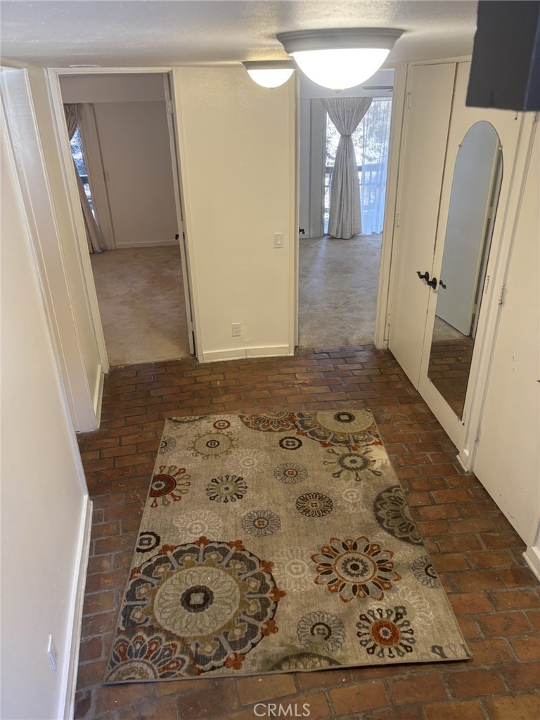 872 #6 Sierra Vista Drive Property Photo 14