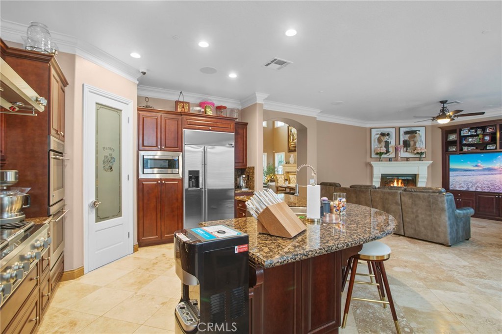 7683 Sewell Court Property Photo 14