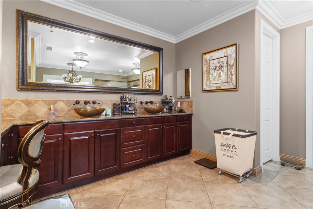 7683 Sewell Court Property Photo 20