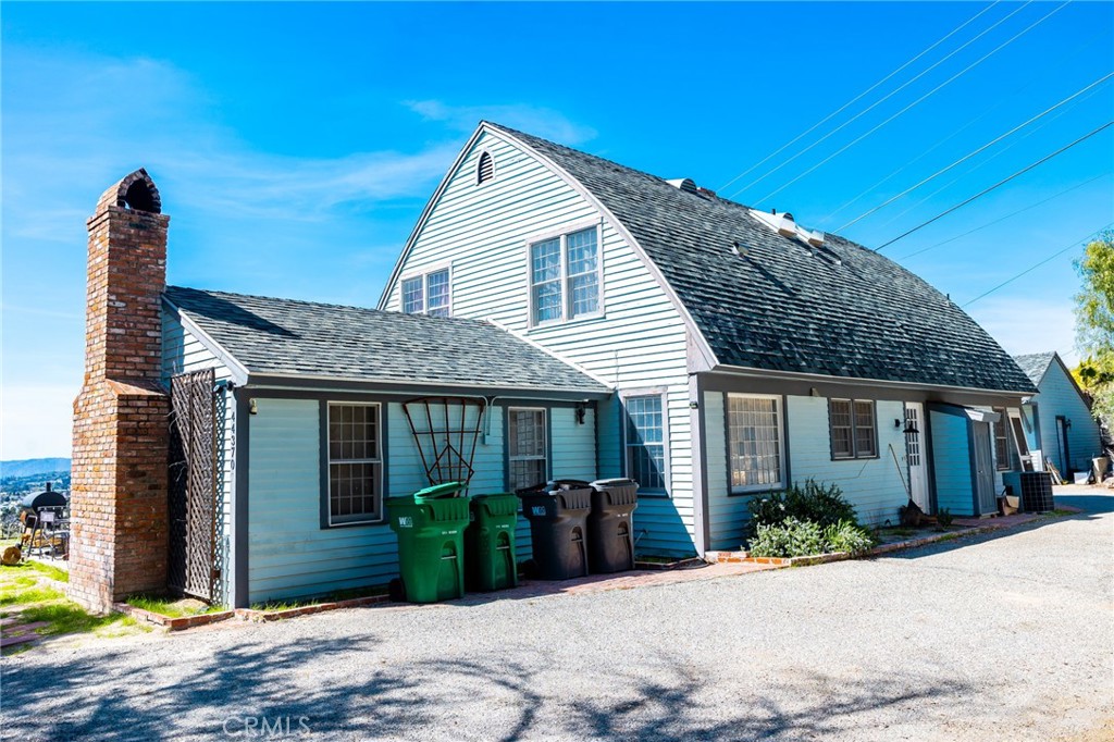 44370 Mayberry Avenue Property Photo 1