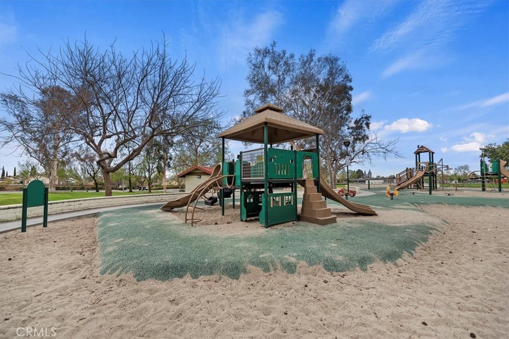 6923 Lamar Court Property Photo 11