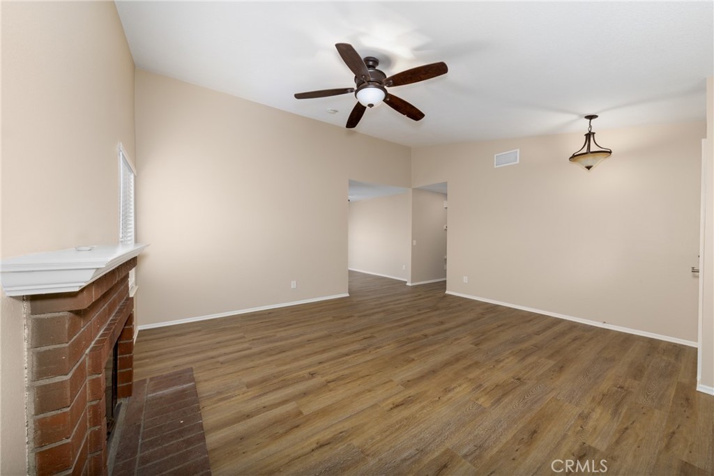 5305 Lilac Street Property Photo 5