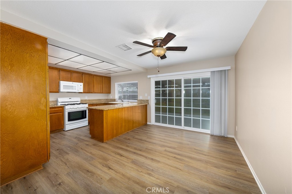 5305 Lilac Street Property Photo 6