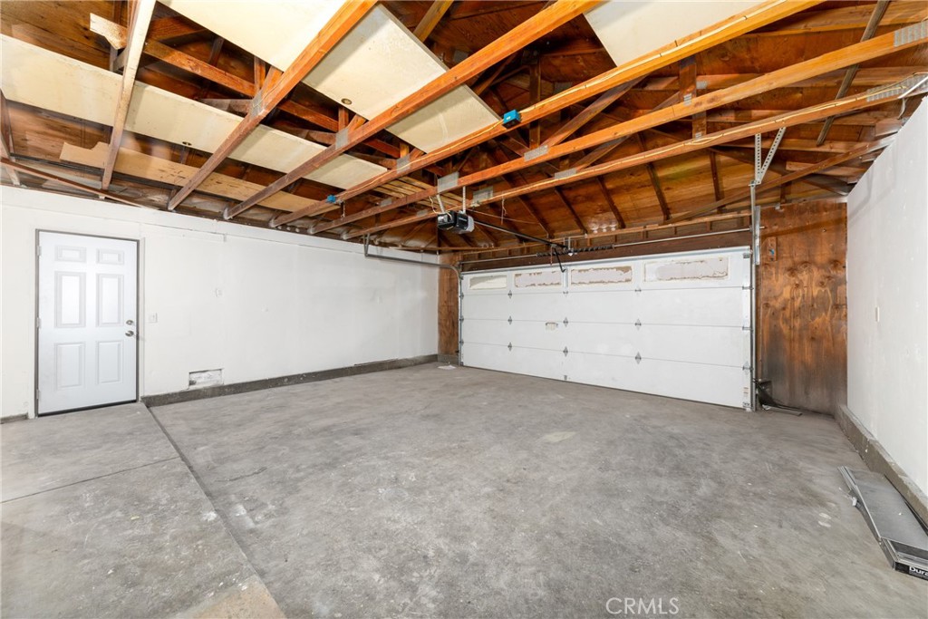 5305 Lilac Street Property Photo 27