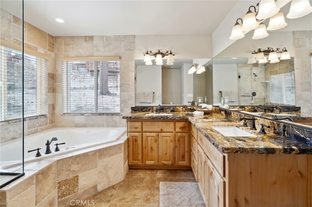 450 Temple Lane Property Photo 22