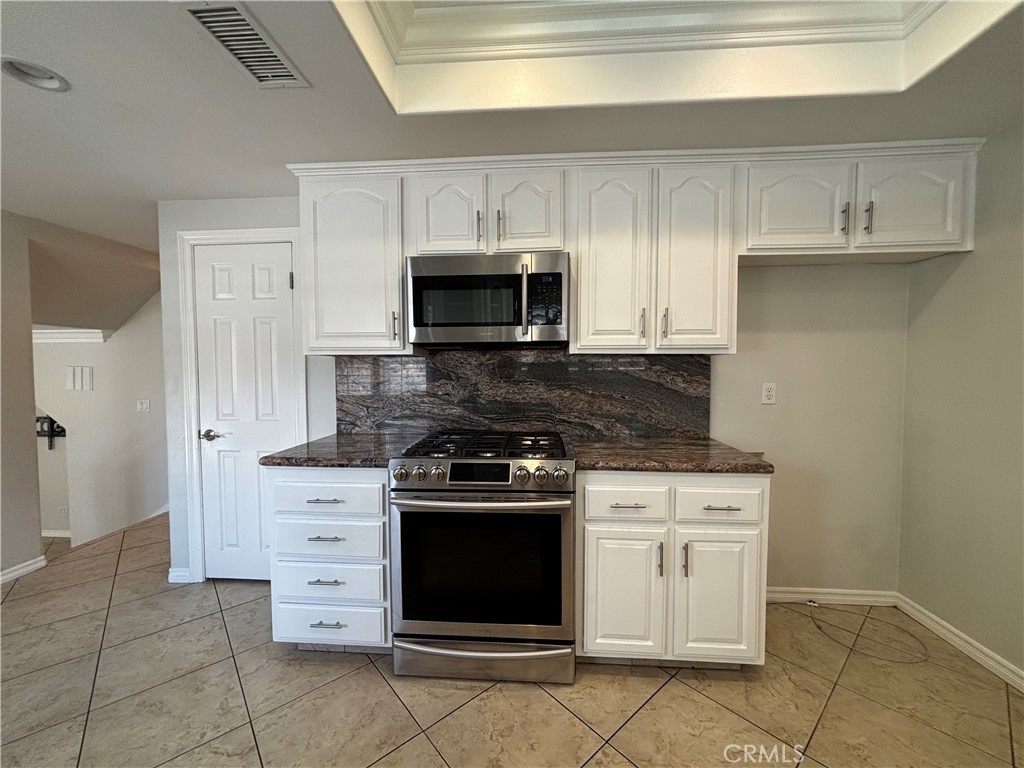 157 Calle Constancia Property Photo 11