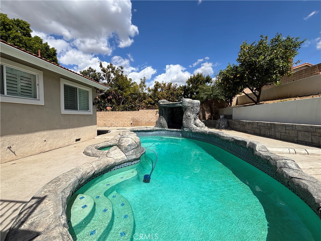 157 Calle Constancia Property Photo 41