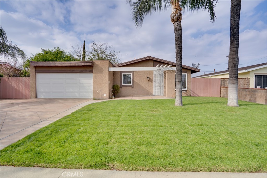 2948 Atchison Street Property Photo 2