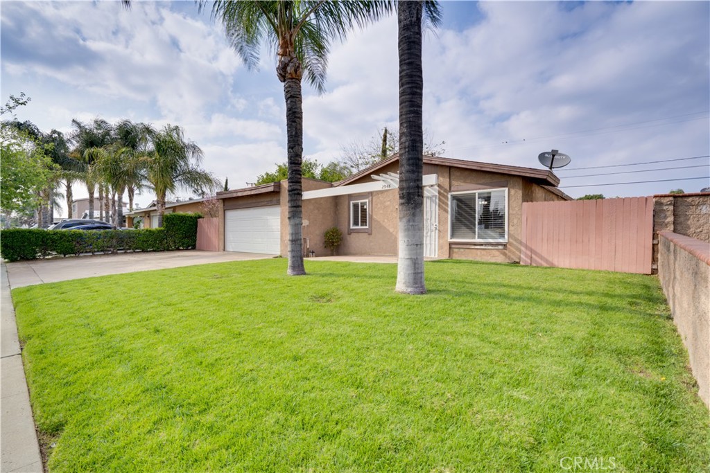 2948 Atchison Street Property Photo 5
