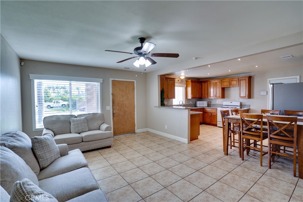 2948 Atchison Street Property Photo 8