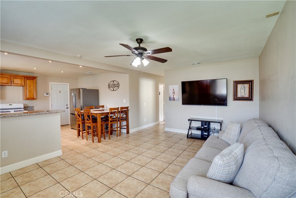 2948 Atchison Street Property Photo 9