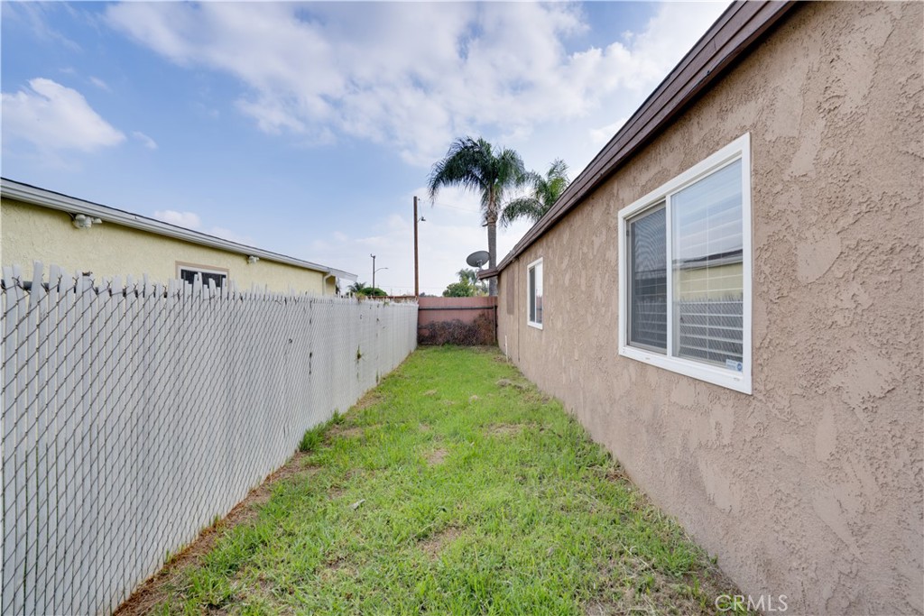 2948 Atchison Street Property Photo 27