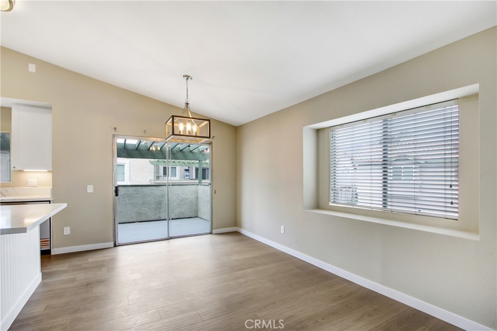 8353 Sunset Trail Place E Property Photo 5