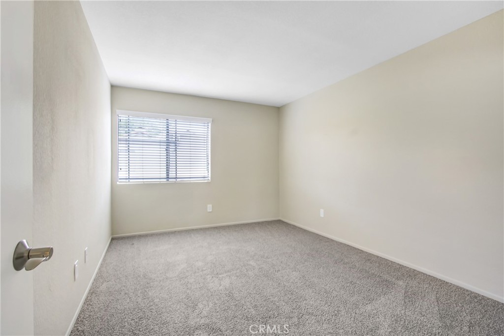 8353 Sunset Trail Place E Property Photo 10