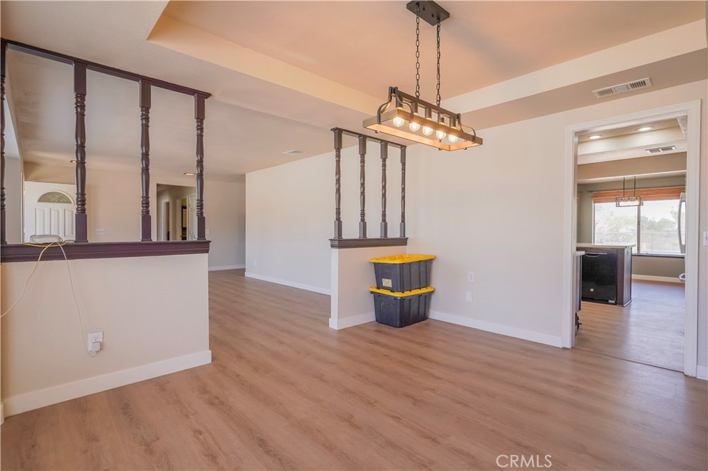 10977 Pinon Avenue Property Photo 13