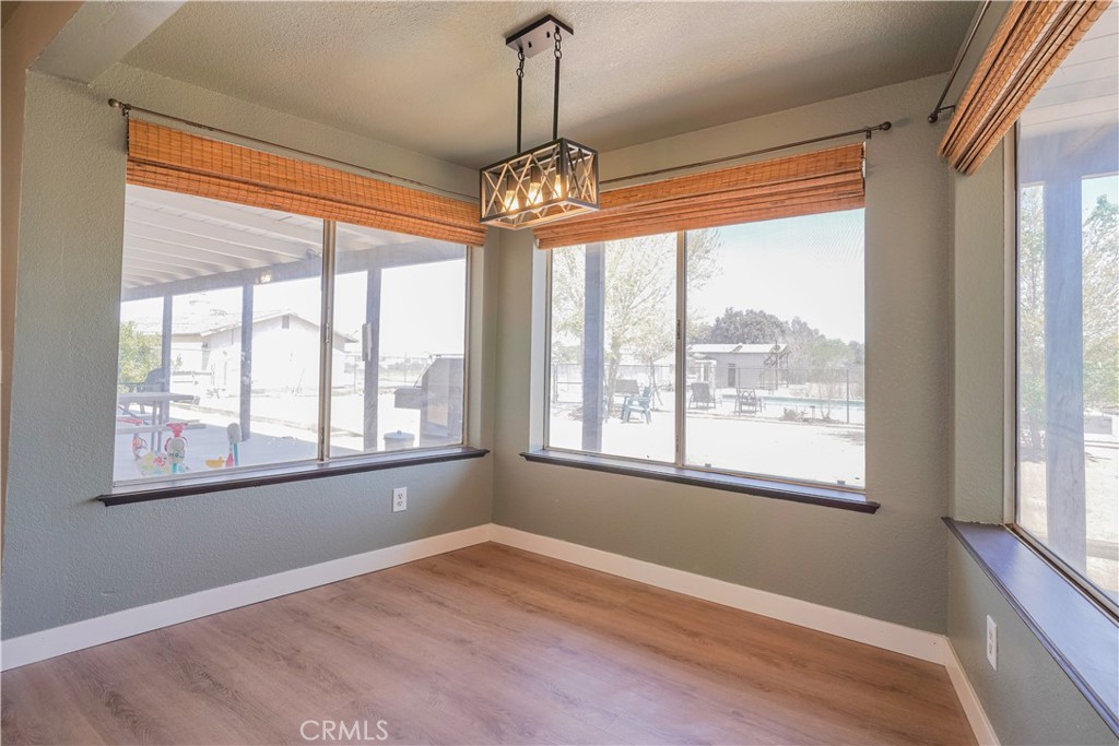 10977 Pinon Avenue Property Photo 26