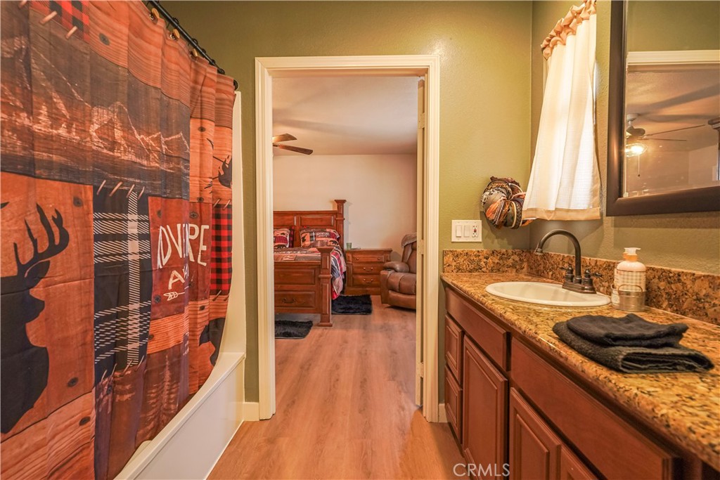 10977 Pinon Avenue Property Photo 42
