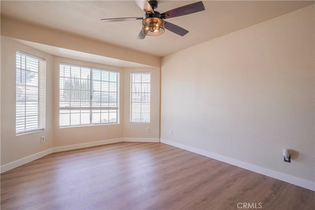 10977 Pinon Avenue Property Photo 44