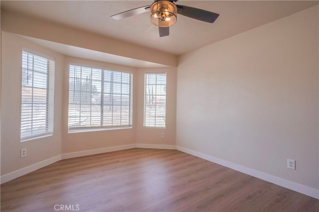 10977 Pinon Avenue Property Photo 45