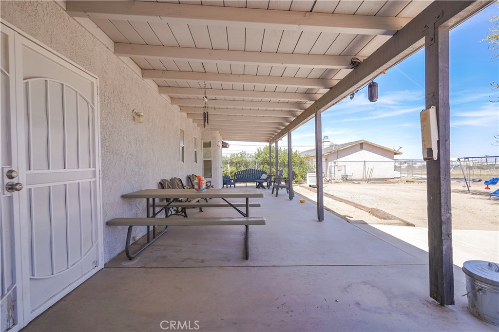 10977 Pinon Avenue Property Photo 46