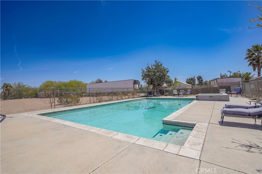 10977 Pinon Avenue Property Photo 49