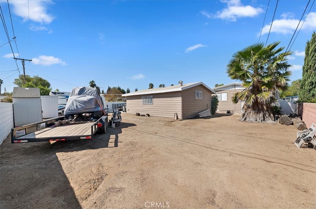 14150 Loma Sola Street Property Photo 4