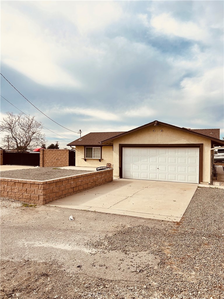 6252 Maloof Avenue Property Photo 1