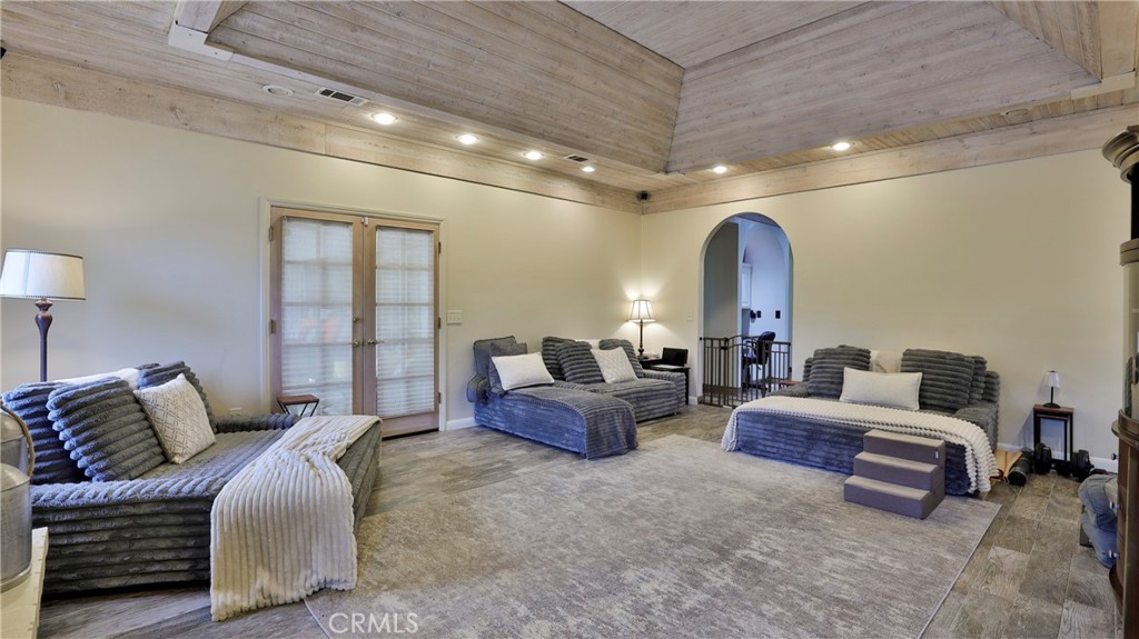 12698 La Solana Drive Property Photo 11
