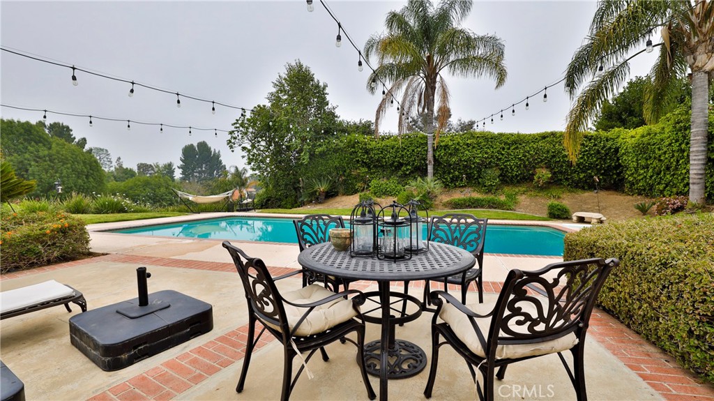 12698 La Solana Drive Property Photo 46