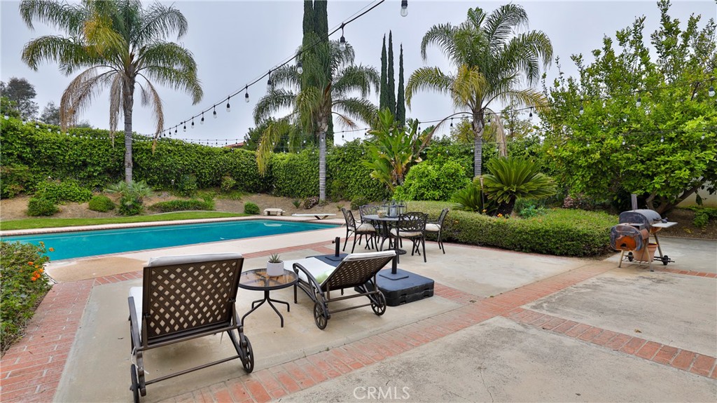 12698 La Solana Drive Property Photo 47