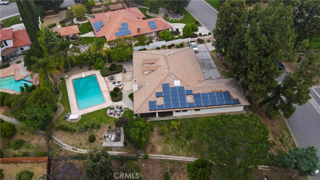 12698 La Solana Drive Property Photo 60
