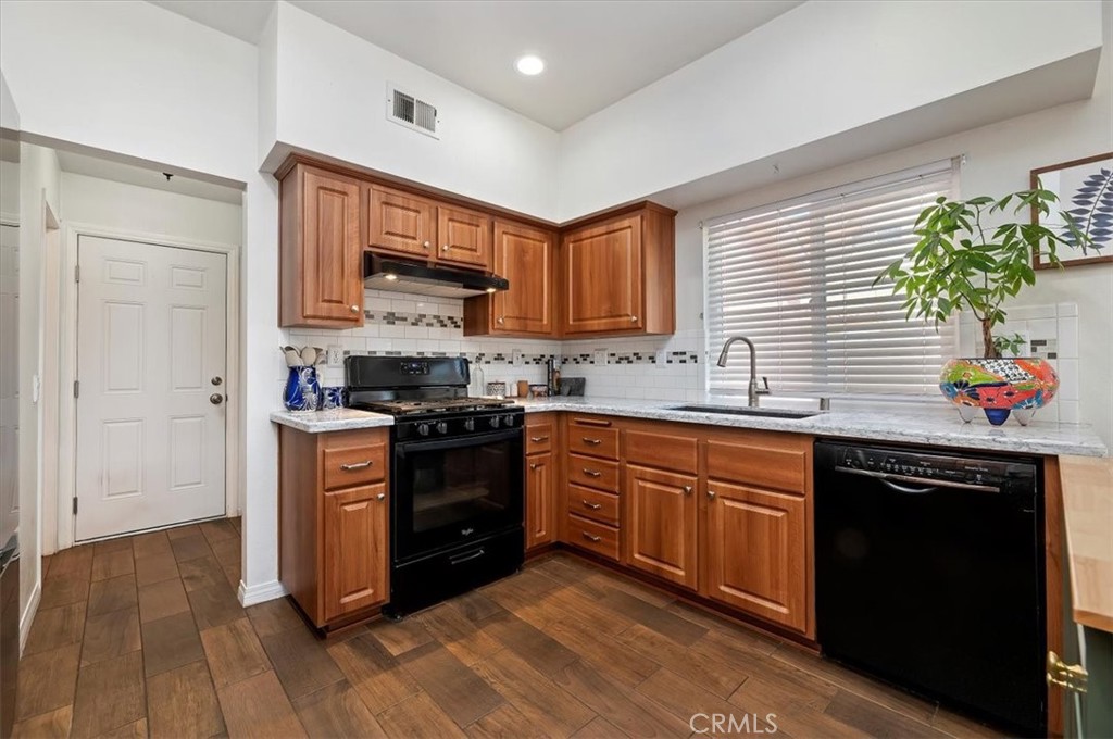 2583 W Fairview Drive Property Photo 14