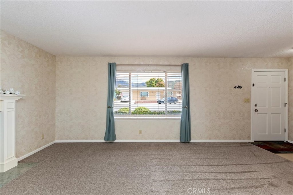 11630 Lennox Street Property Photo 6