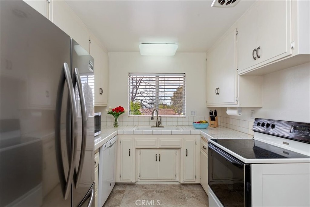 11630 Lennox Street Property Photo 14
