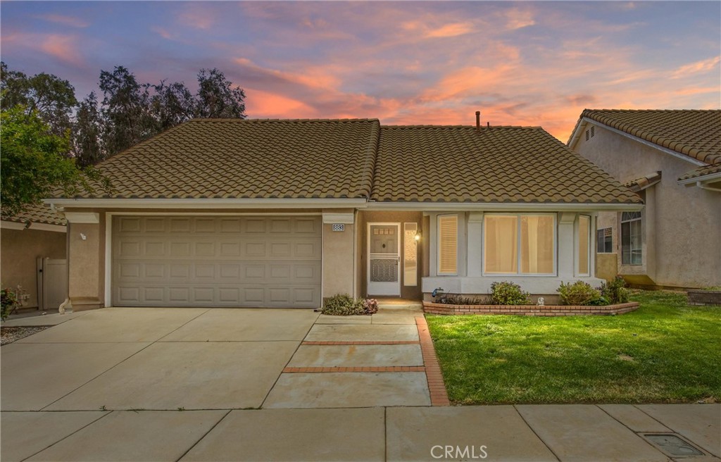 883 Riviera Avenue Property Photo 1