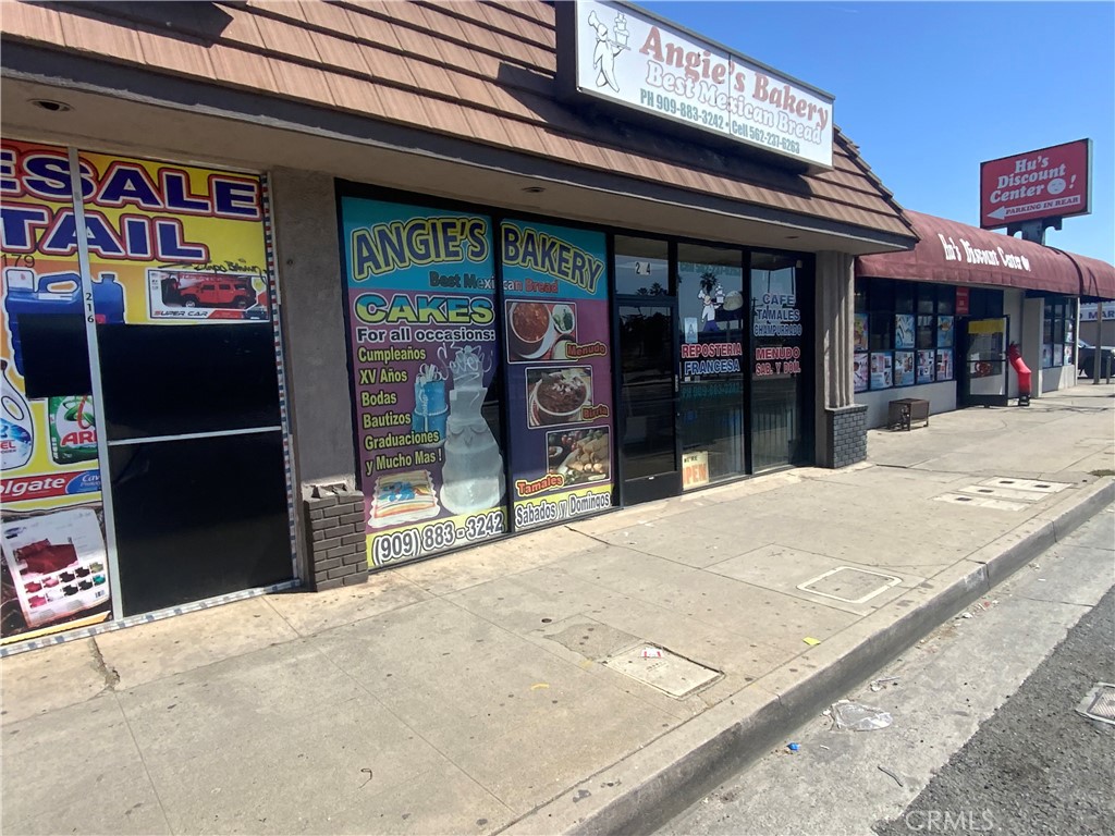 214 W Highland Avenue Property Photo