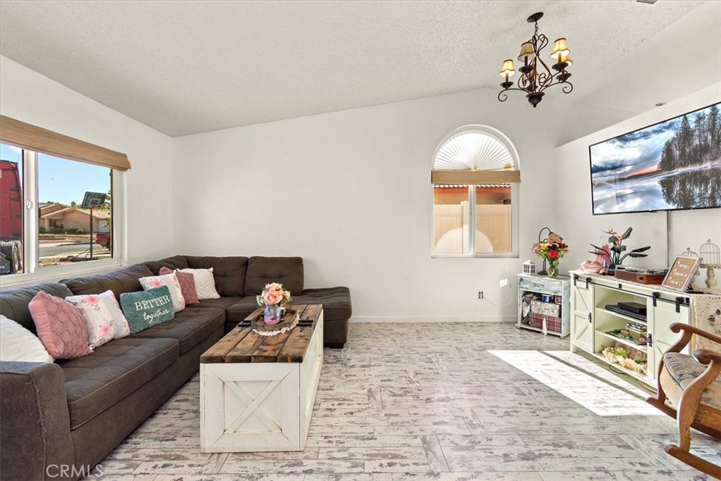10840 Gates Street Property Photo 6