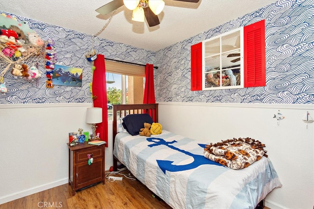 10840 Gates Street Property Photo 18