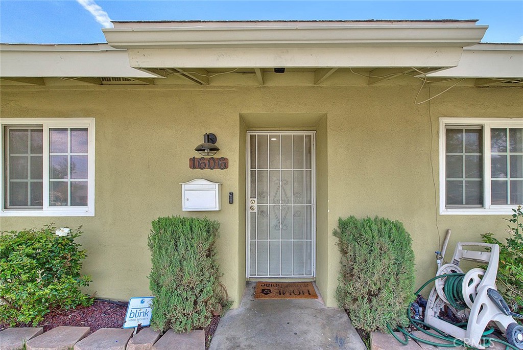 1606 Orange Street Property Photo 2